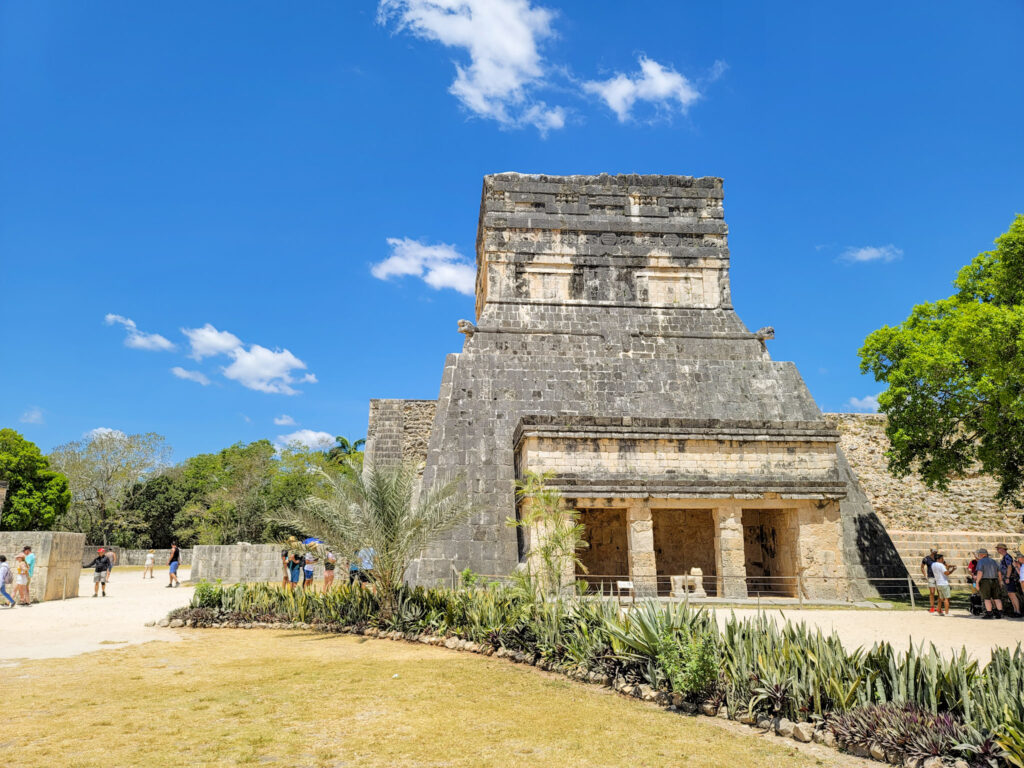 Mayan temple at Chichen Itza